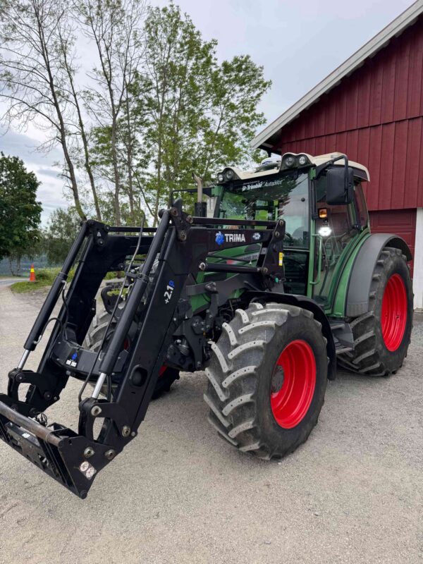 Fendt 211S Vario occasion – 101 ch avec chargeur frontal (2013)