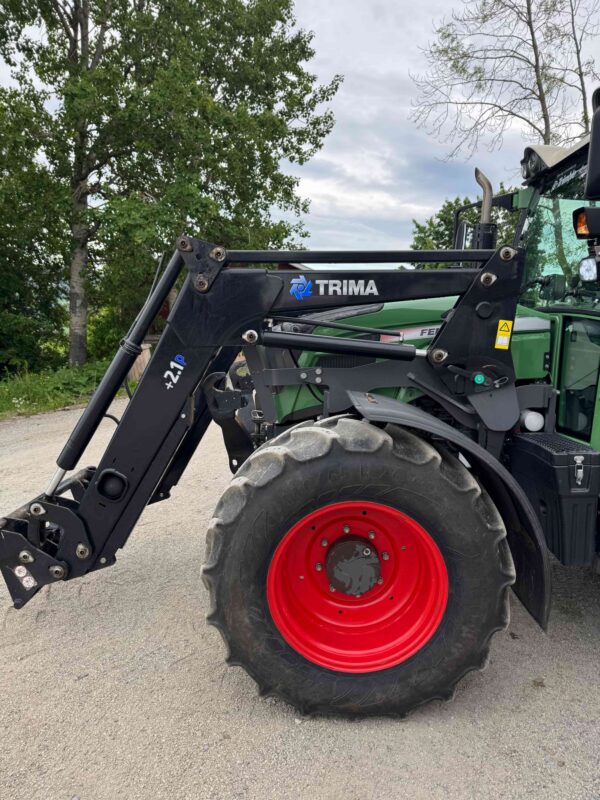 Fendt 211S Vario occasion – 101 ch avec chargeur frontal (2013)
