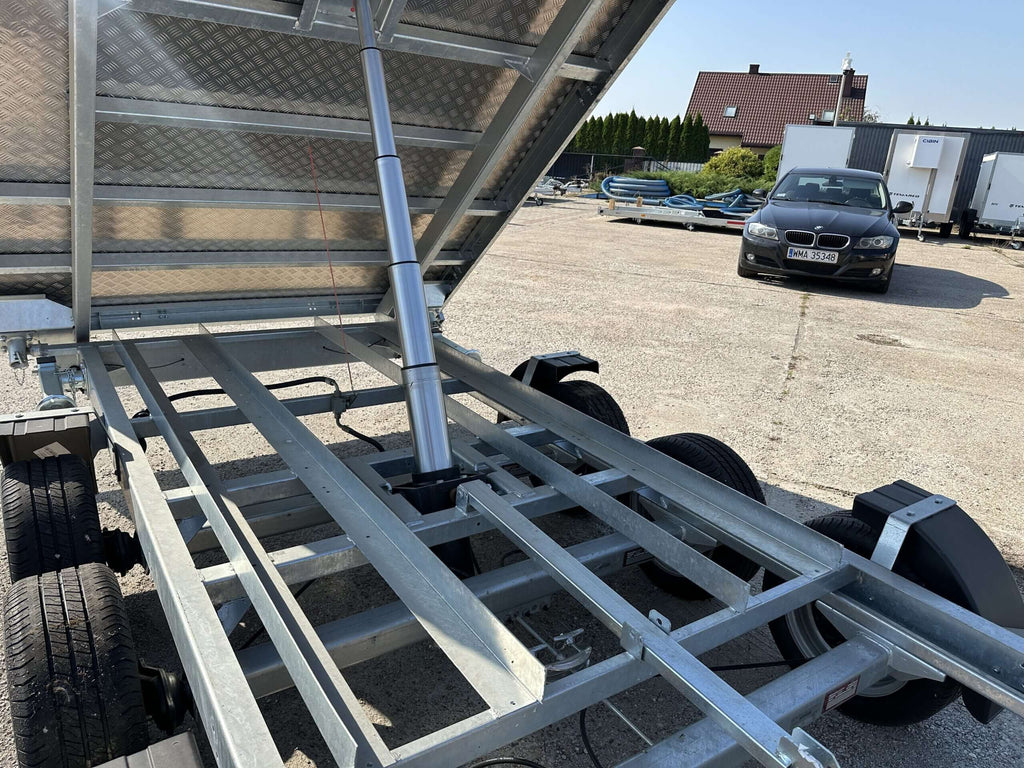 Remorque benne basculante à trois essieux Temared Tipper 3 500 kg