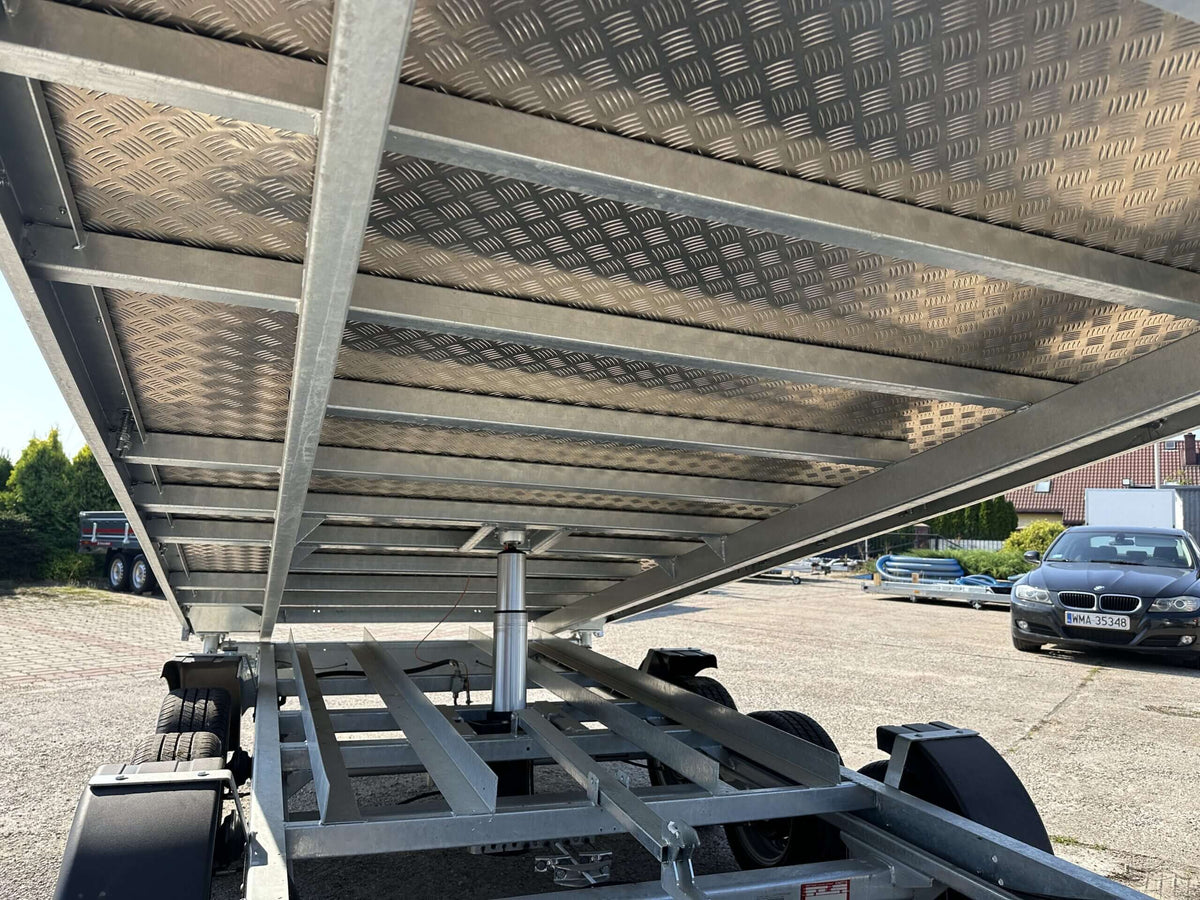 Remorque benne basculante à trois essieux Temared Tipper 3 500 kg