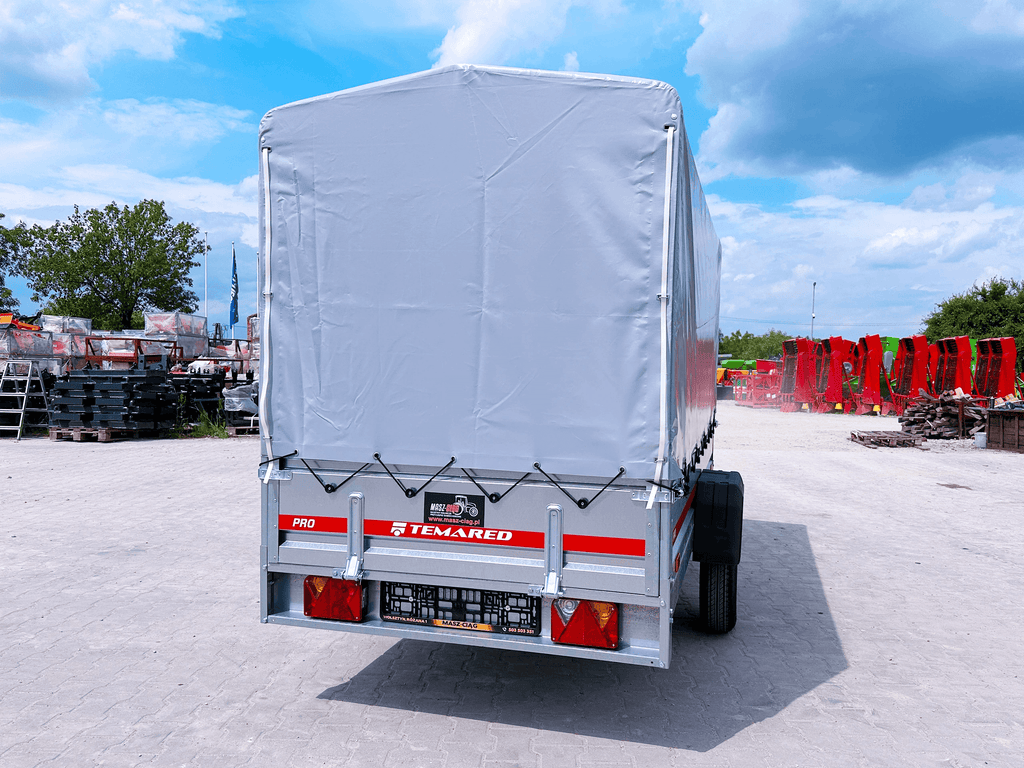 Remorque voiture simple essieu avec bâche 750 kg