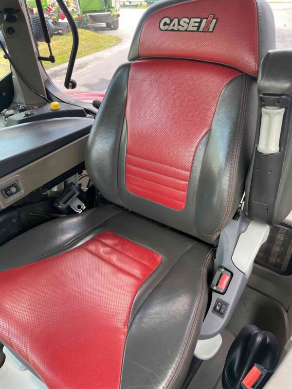 Case IH Puma 240 CVX occasion – 271 ch avec chargeur frontal (2017)