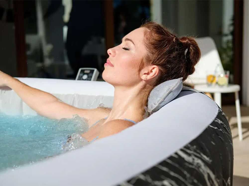 Bestway Lay-Z-Spa Hollywood AirJet 6001F carré - Ø180x66 cm - Spa gonflable pour 4-6 personnes