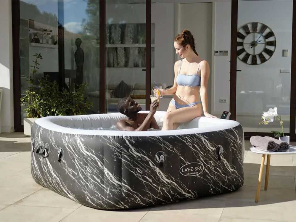 Bestway Lay-Z-Spa Hollywood AirJet 6001F carré - Ø180x66 cm - Spa gonflable pour 4-6 personnes
