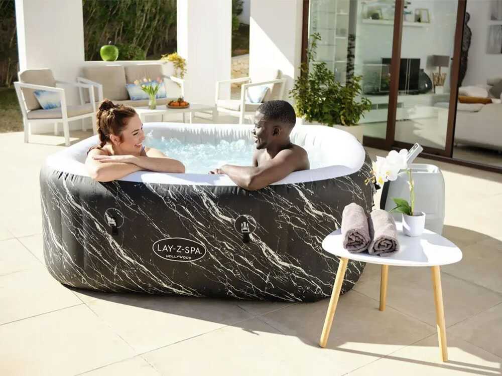 Bestway Lay-Z-Spa Hollywood AirJet 6001F carré - Ø180x66 cm - Spa gonflable pour 4-6 personnes