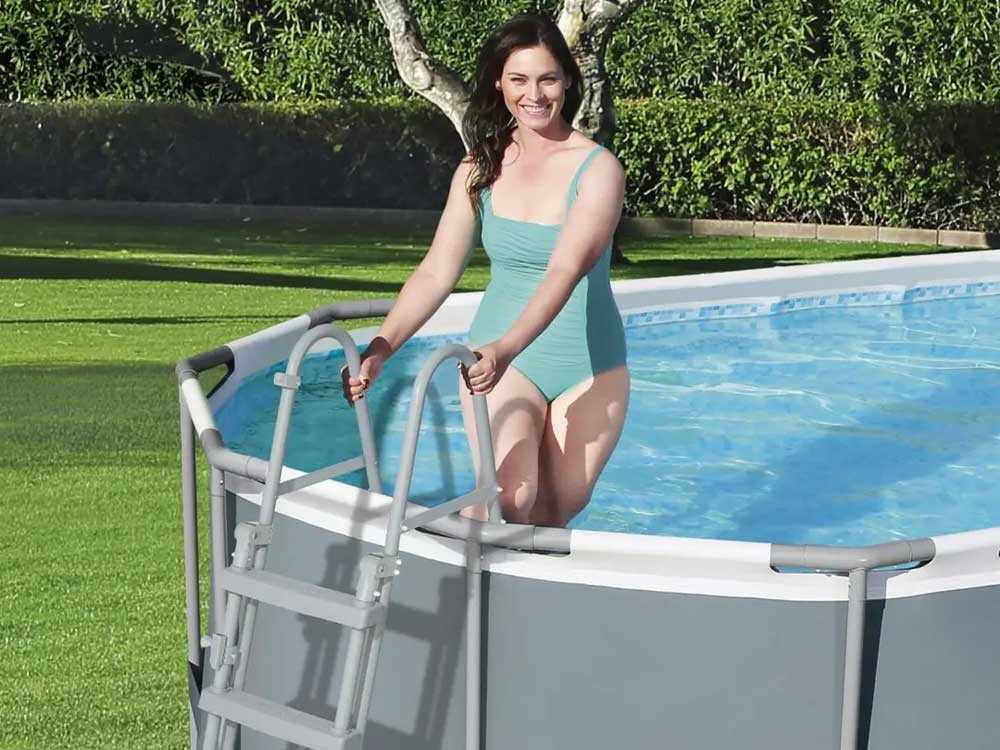 Bestway Power Steel 56710 - 549 x 274 x 122 cm - Piscine ovale