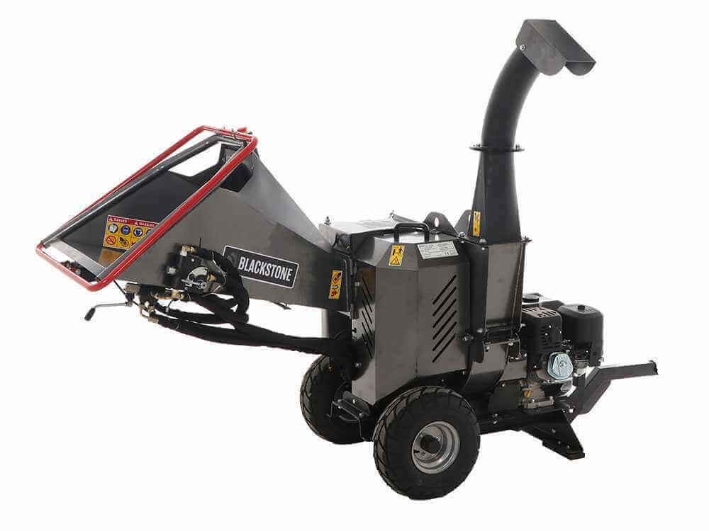 Broyeur de branches thermique tractable Blackstone BSFC 1600 BSE