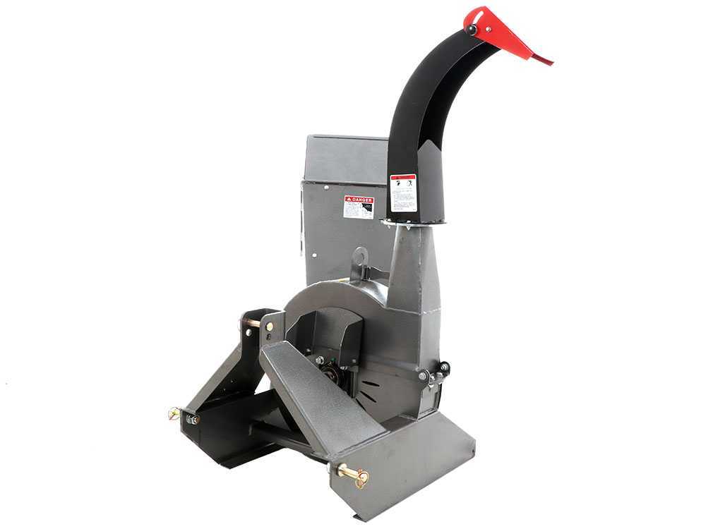 Broyeur de branches à tracteur Blackstone BTC100, avec système de coupe à 4 lames - diamètre du bois 100 mm - Neuf