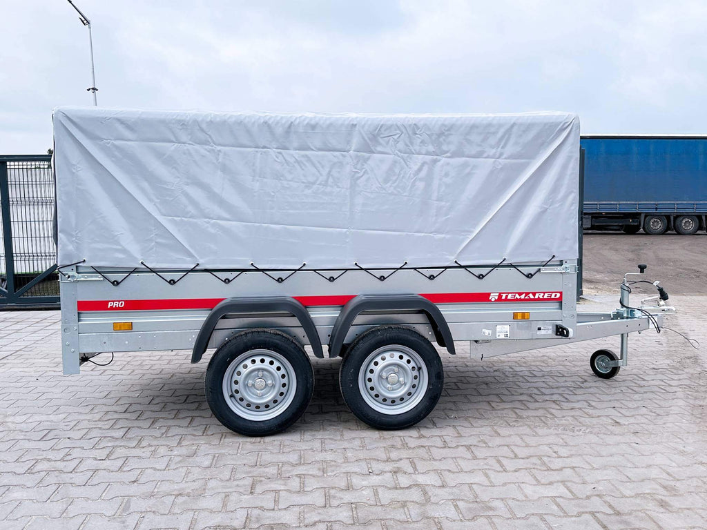 Remorque voiture à deux essieux avec bâche  300-750 kg