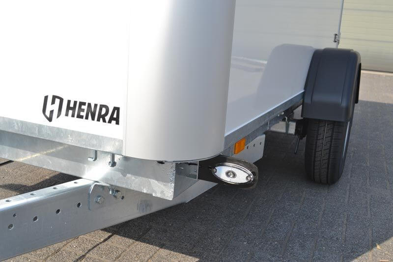 Camion Fourgon Fermé Henra 265x138x160 cm – 1350/2000/2700 kg