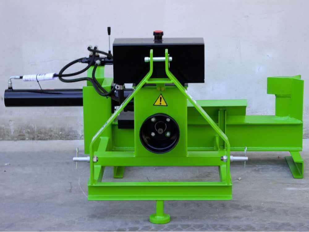 Fendeuse horizontale sur chariot avec moteur thermique