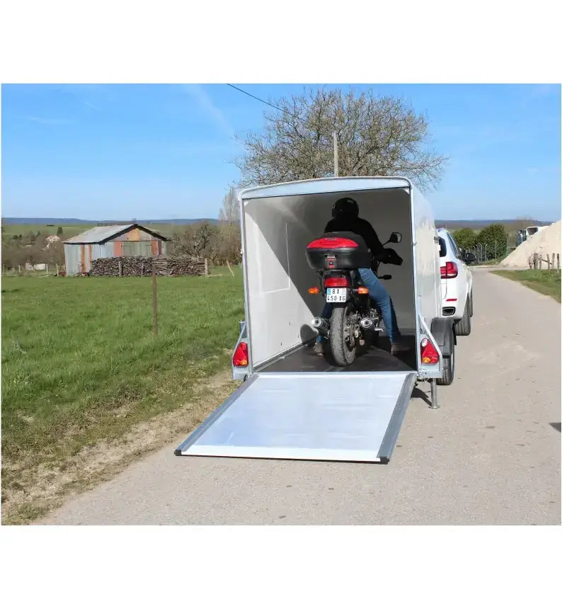 Remorque fourgon debon cargo 1300
