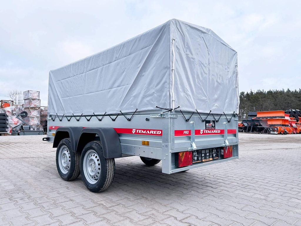 Remorque voiture à deux essieux avec bâche  300-750 kg