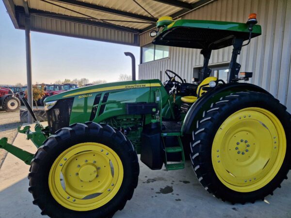 John Deere 5090M AutoTrac occasion – 90 ch / 900 h (2020)